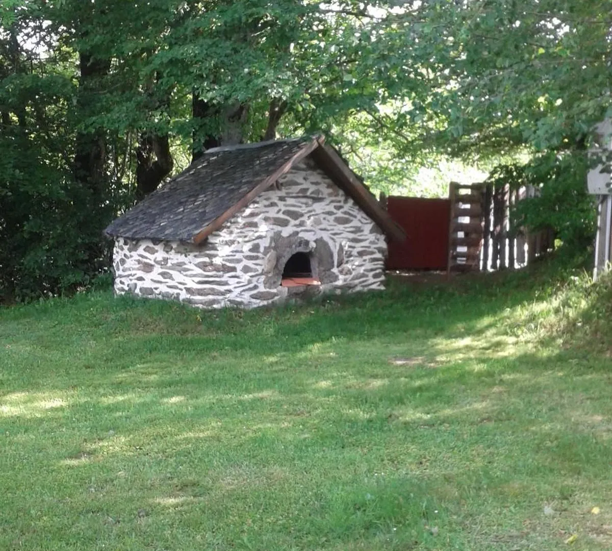 Chalet Du Thor Taussac Francia